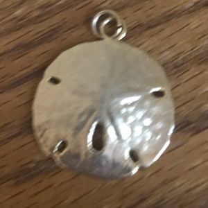 Sand dollar charm